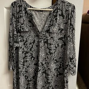 Women’s 3/4 length sleeve top